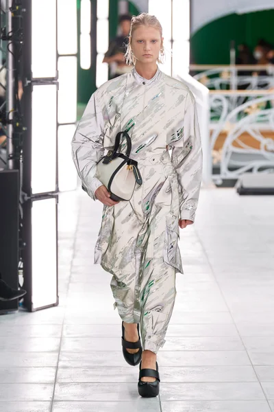 Look 31